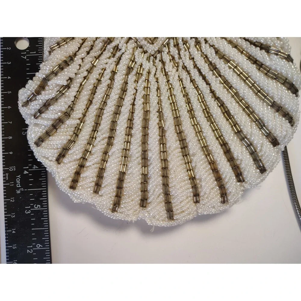 Vintage Beaded Shell Clutch White Gold Art Deco Evening‎ Bag Kiss Lock Crossbody
